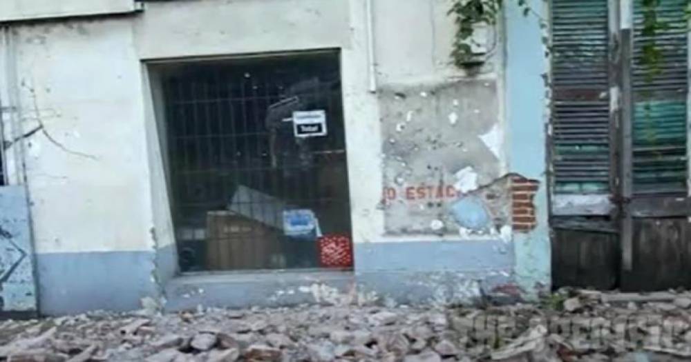 Паника и обрушившиеся здания: в Алжире произошло мощное землетрясение (видео)