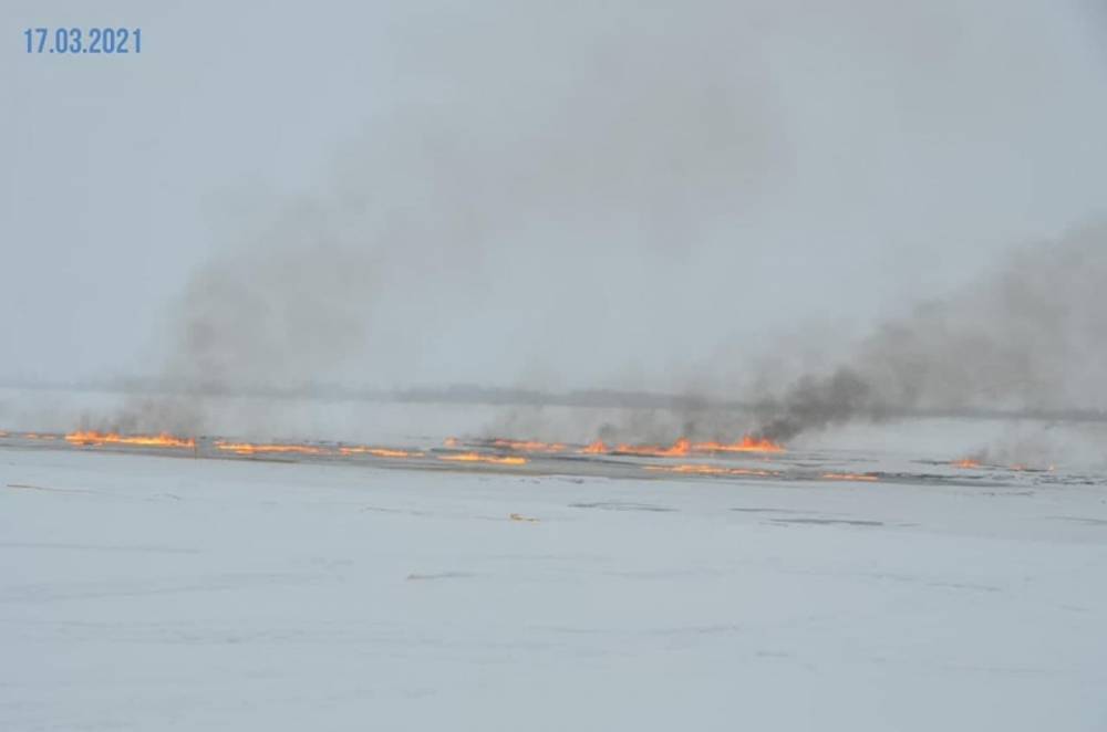 В «Сибуре» рассказали, почему до сих пор горит Обь на месте аварии газопровода