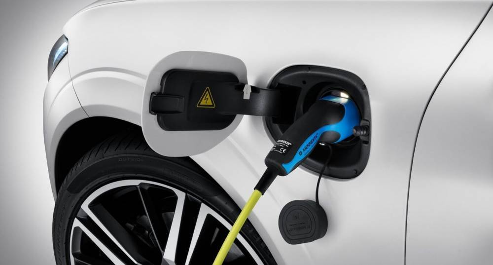 Volvo полностью перейдет на производство электрокаров к 2030 году