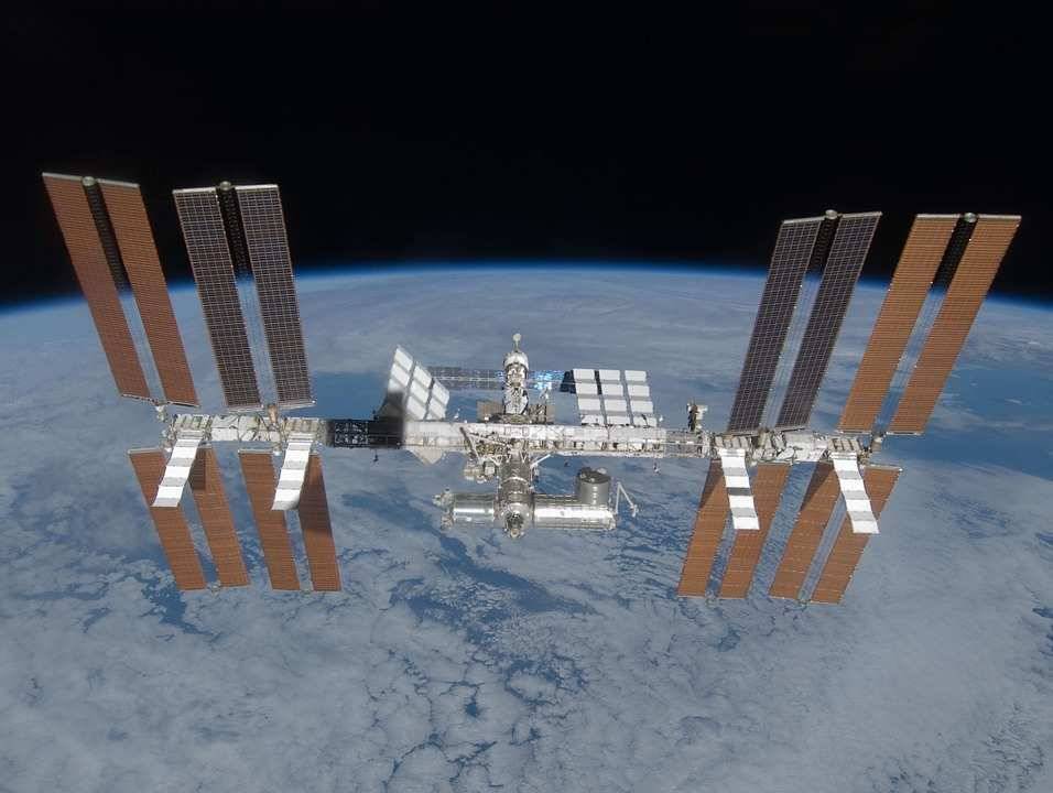 США испытают на МКС прибор для обнаружения гиперзвуковых ракет