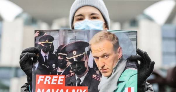 Евросоюз и США вводят новые санкции против России из-за ситуации с Навальным