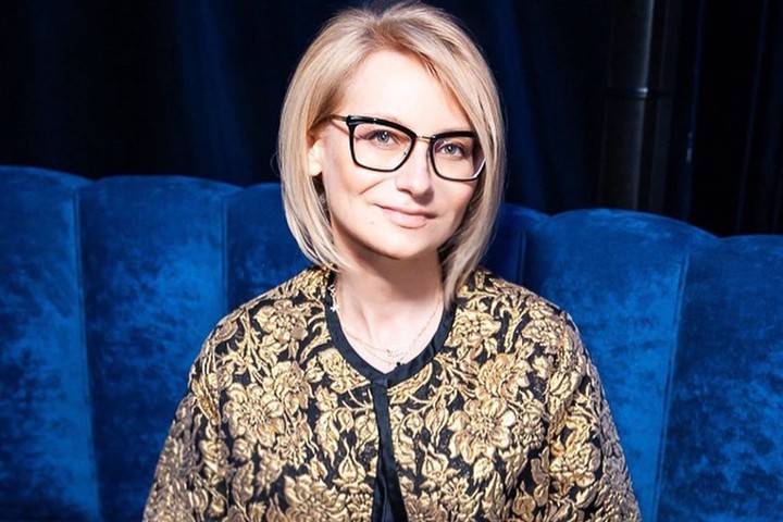 «Суперкрупные цветы»: Хромченко рассказала об ультрамодном принте в новом сезоне