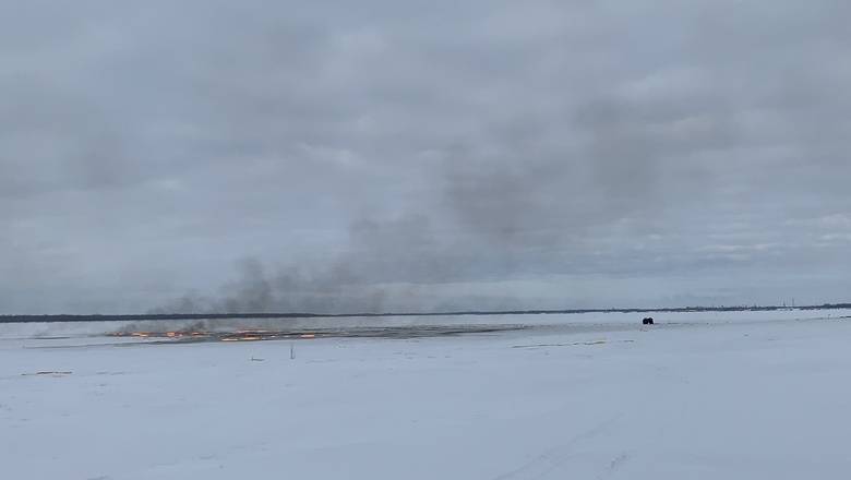 Пожар на трубопроводе СИБУРа под Нижневартовском не могут потушить уже две недели