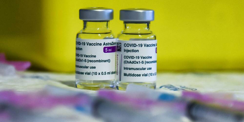 Европейские ученые выявили связь между вакциной AstraZeneca и тромбозом