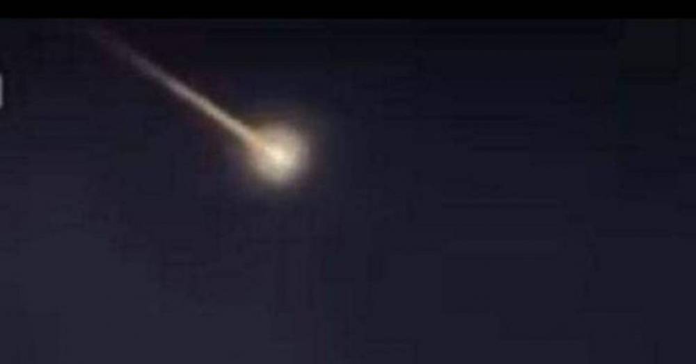 Красный и зеленый свет, а затем взрыв: на Кубе упал метеорит – фото