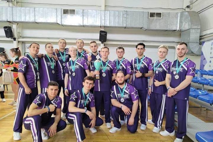 Команда ТГУ им. Г.Р. Державина взяла серебро на всероссийских соревнованиях по чирлидингу