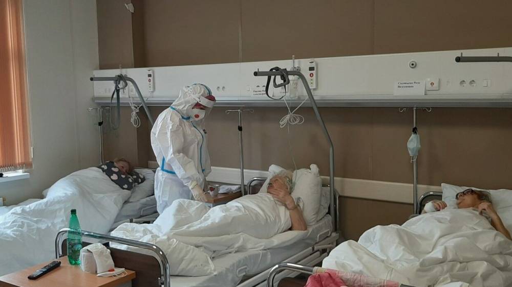 Еще 9284 человека заболели коронавирусом за сутки в России