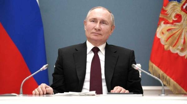 В США отвергли идею прямого разговора Путина с Байденом