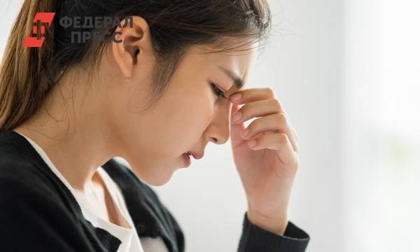 Почему болит голова: терапевт назвал основные причины