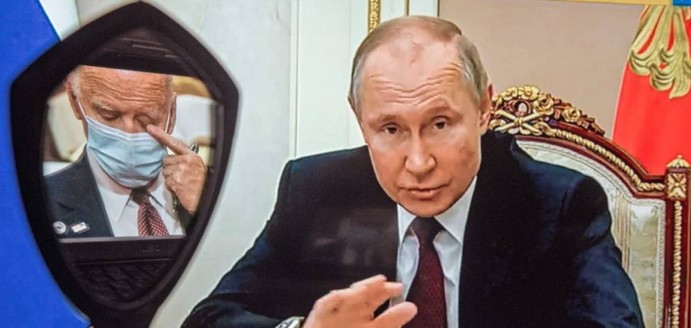 Престарелый Байден отказался от дебатов с Путиным
