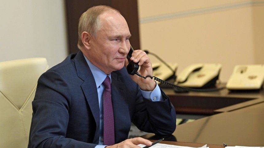 Путин обсудил с главой Евросовета возможное использование «Спутника V»