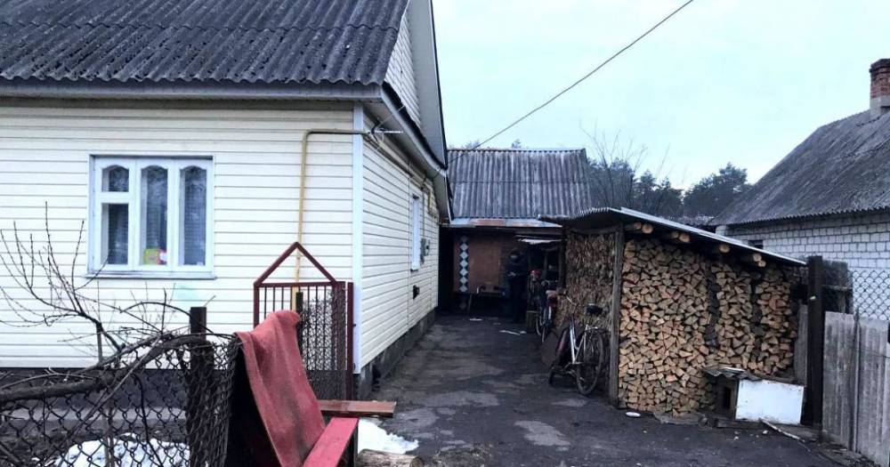 Расправился через 18 тысяч гривен: в убитой в Ровенской области почтальона осталось шестеро детей