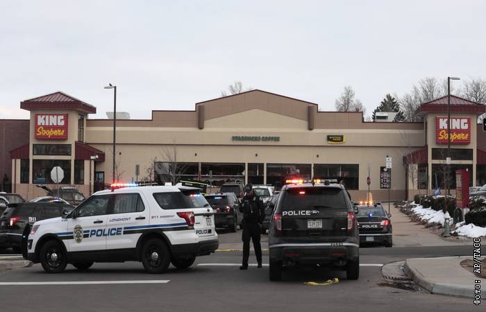 Шесть человек погибли в результате стрельбы в американском Колорадо