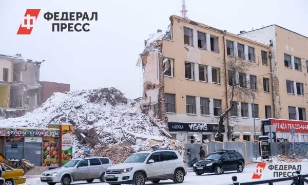Уральские строители открестились от анкет о реновации
