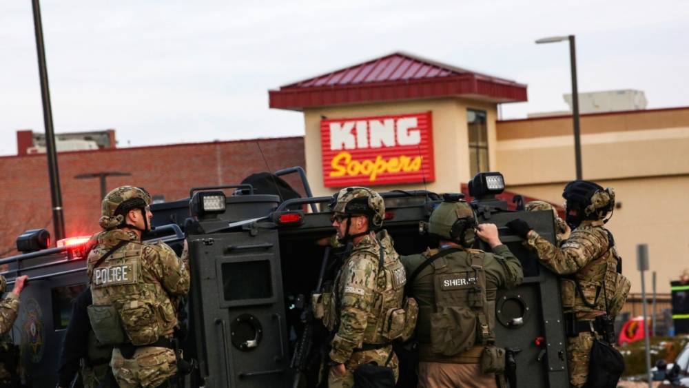 В Колорадо 10 человек погибли в результате стрельбы в супермаркете
