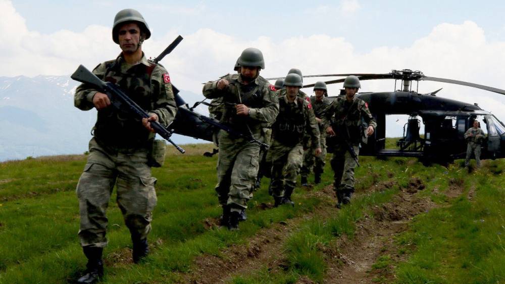 Турция и Узбекистан проводят совместные учения спецназа у границ Афганистана