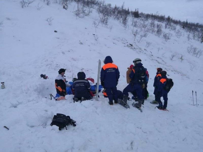 Умерла девочка, выжившая после схода лавины в Мурманской области