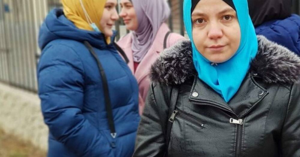 В оккупированном Крыму осудили жену фигуранта “дела Хизб ут-Тахрир” за одиночный пикет