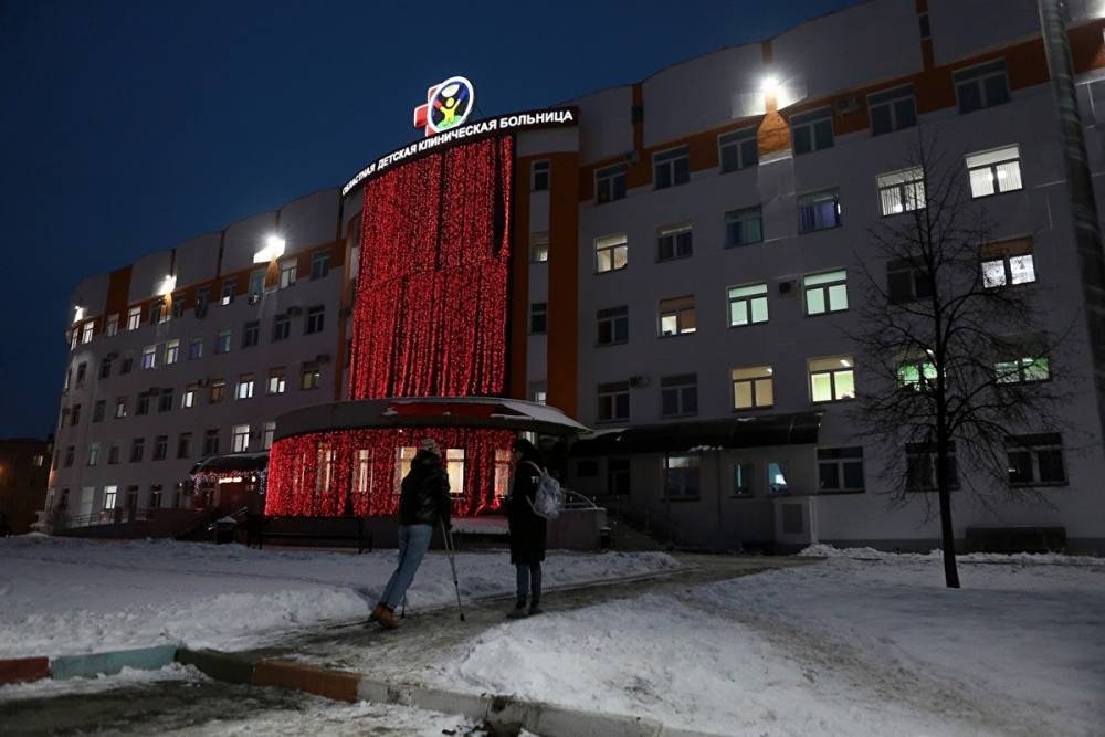Жители Челябинска пожаловались на очередь на прием к детскому онкологу в поликлинике ЧОДКБ