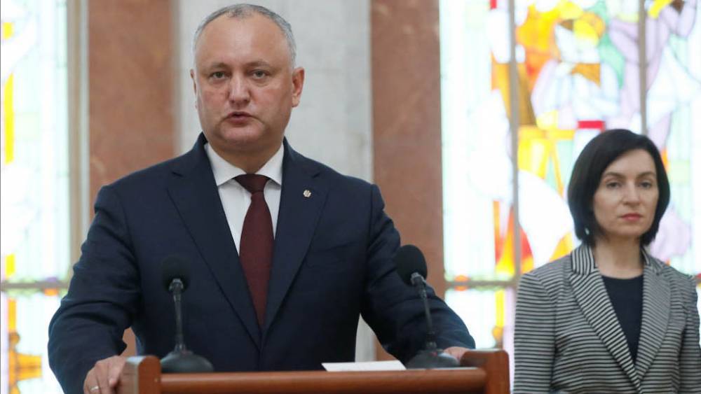 Конституционный суд Молдовы встал на сторону Санду