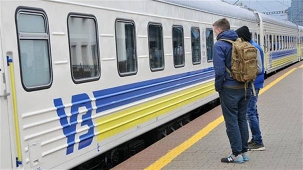 В Укрзализныце сообщили, в которых "красных" регионах не будет ограничиваться посадка и высадка пассажиров