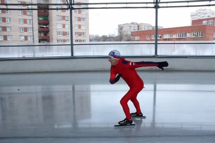 Ветеран-конькобежец из Димитровграда покорил петербургский лед