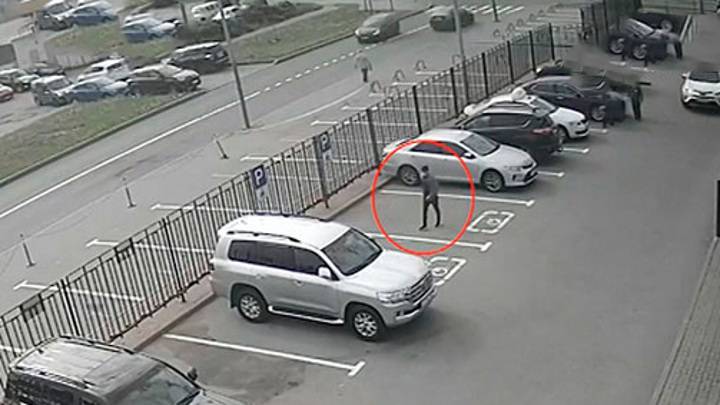 Угонял за 60 секунд: в Петербурге ждет приговор серийный автоугонщик