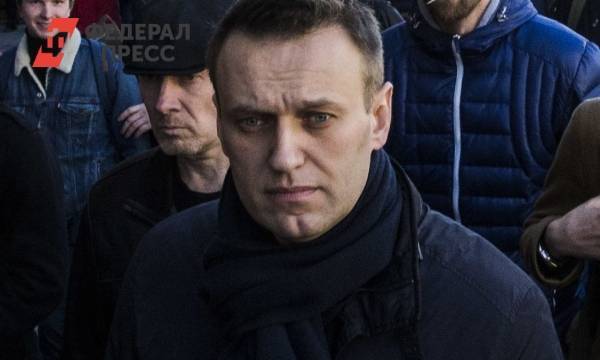 Петербургский омбудсмен объявил Навального политзаключенным