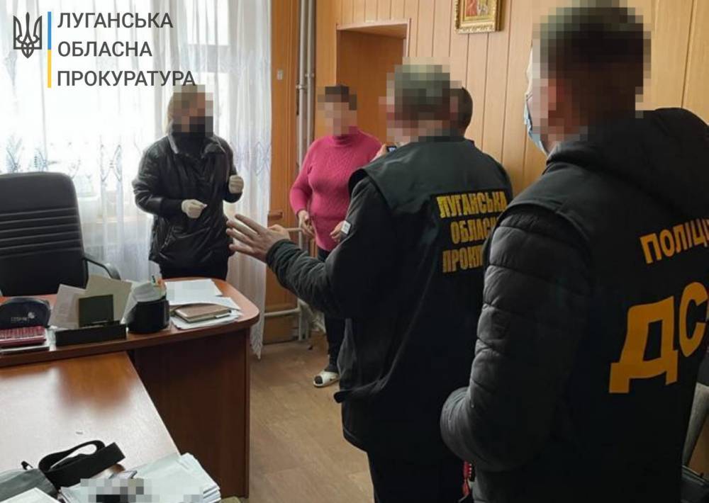 На Луганщине задержали за "откат" должностных лиц областного дома-интерната для престарелых и инвалидов