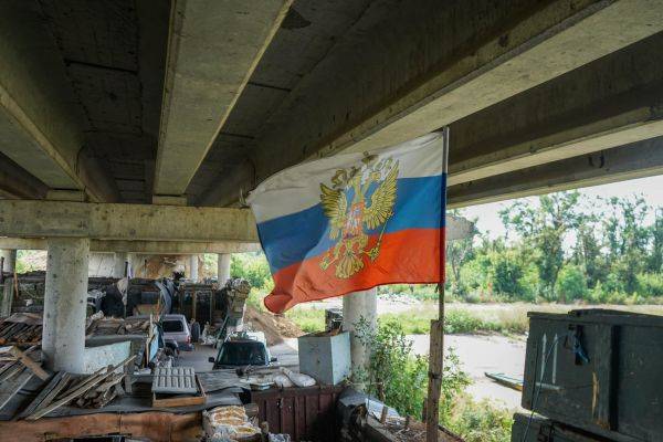 «Пытаемся выбраться на крымскую колею» — тернистый путь Донбасса домой