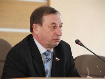 Известный депутат ЗСО Михаил Ставровский покидает свой пост