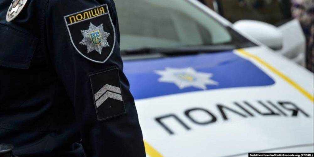 В Киеве водитель насмерть сбил женщину на переходе и сбежал — полиция