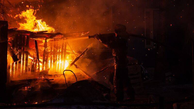 Ветеран ВОВ погиб при пожаре в деревянном доме под Липецком