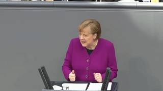 Меркель — о ситуации с коронавирусом в Германии: Вижу свет в конце тоннеля