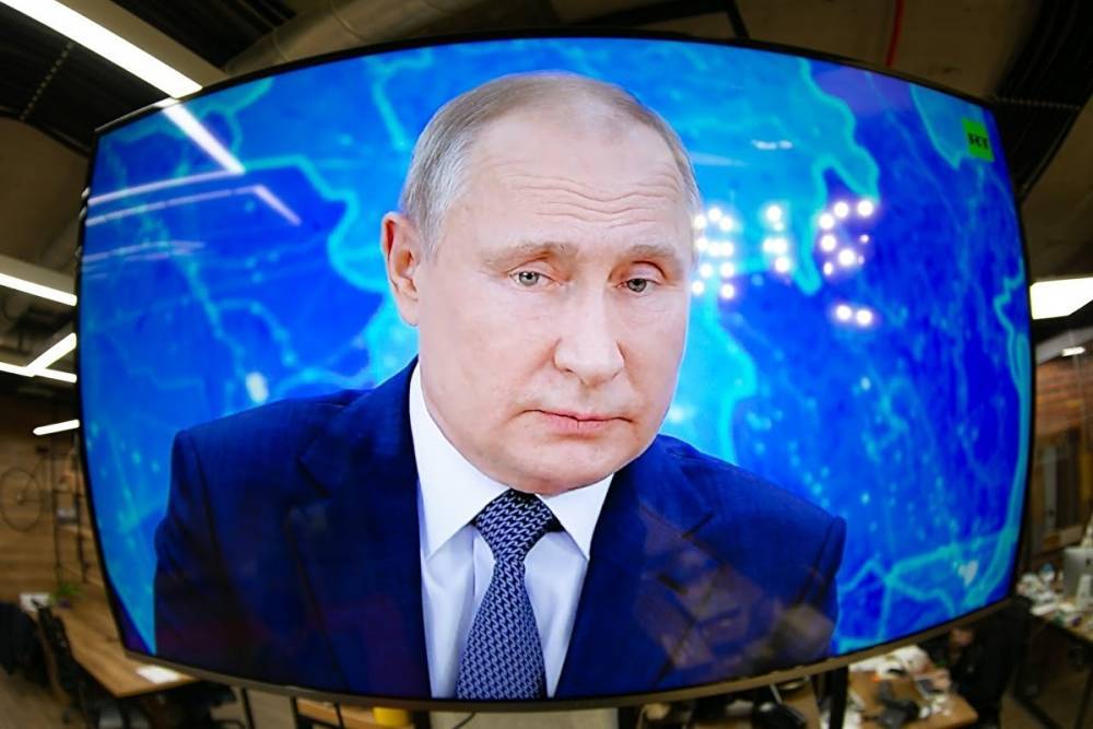 Премиальный пакет ПМЭФ, дающий право на мероприятия с Путиным, подорожал почти до ₽1 млн