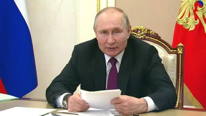 Путин рассказал о планах после вакцинации по расширению географии поездок