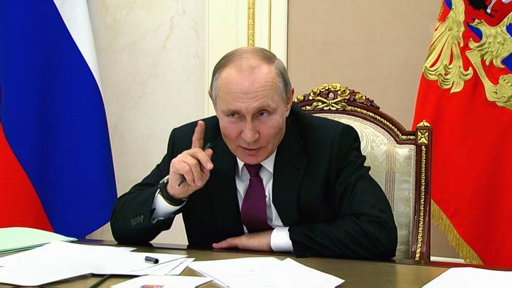 Вести в 20:00. Путин пообщался с молодыми деятелями культуры