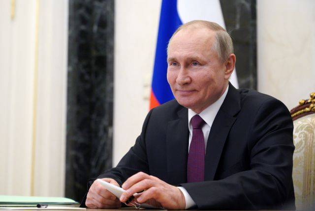 Путин внес на ратификацию договор с Казахстаном о военном сотрудничестве