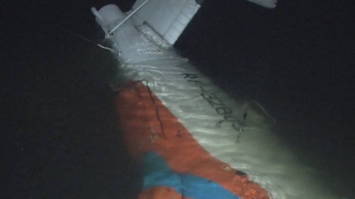 Найден черный ящик вертолета МЧС, упавшего в Куршский залив