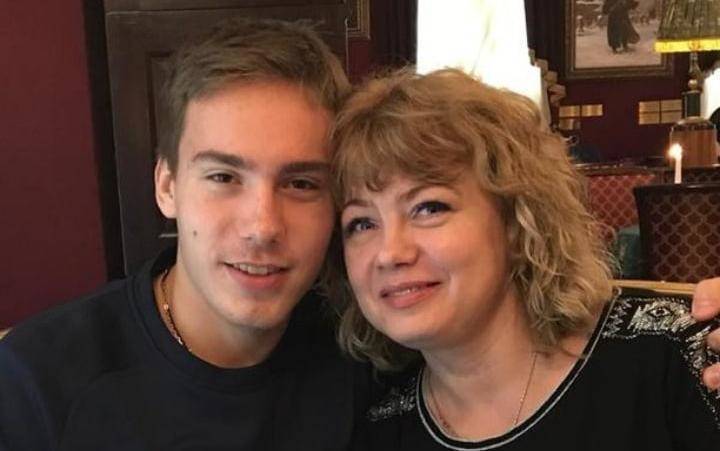 Мать Тимура Файзутдинова настаивает на встрече с убившим ее сына хоккеистом