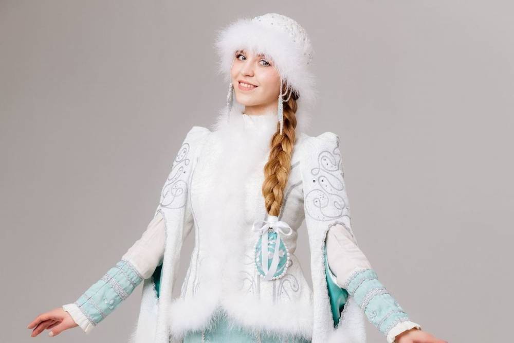 В апреле в Кострому на день рождения Снегурочки приедет Дед Мороз и много кто еще