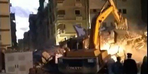 В Каире обрушилось десятиэтажное здание: три человека погибли