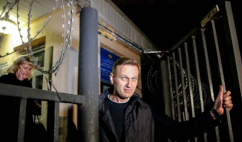 В США и Британии обеспокоились здоровьем Навального в колонии