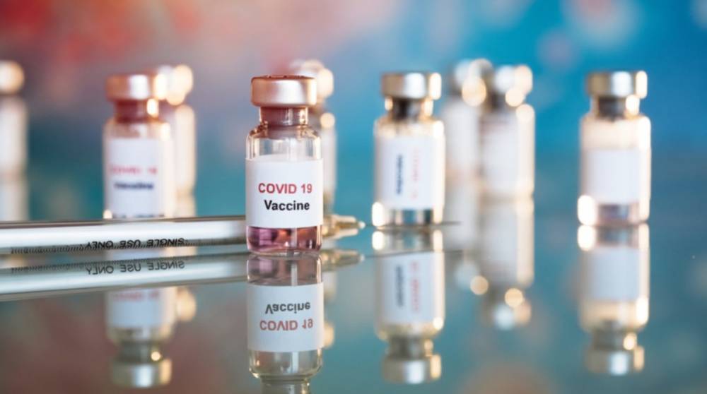 Вакцинация от коронавируса в Украине: привито свыше 196 тысяч украинцев