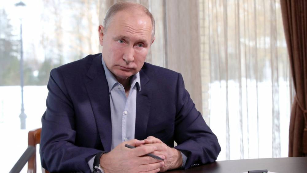 Путин заявил о снятии коронавирусных ограничений в РФ после выработки коллективного иммунитета