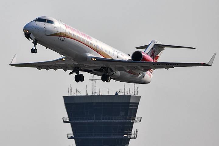Аварийная посадка самолета из Москвы ожидается в Краснодаре из-за неисправности закрылок