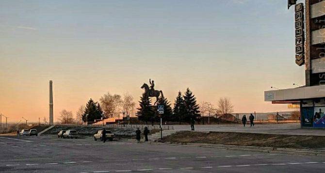 Завтра в Луганске 11 градусов тепла, облачно, без существенных осадков
