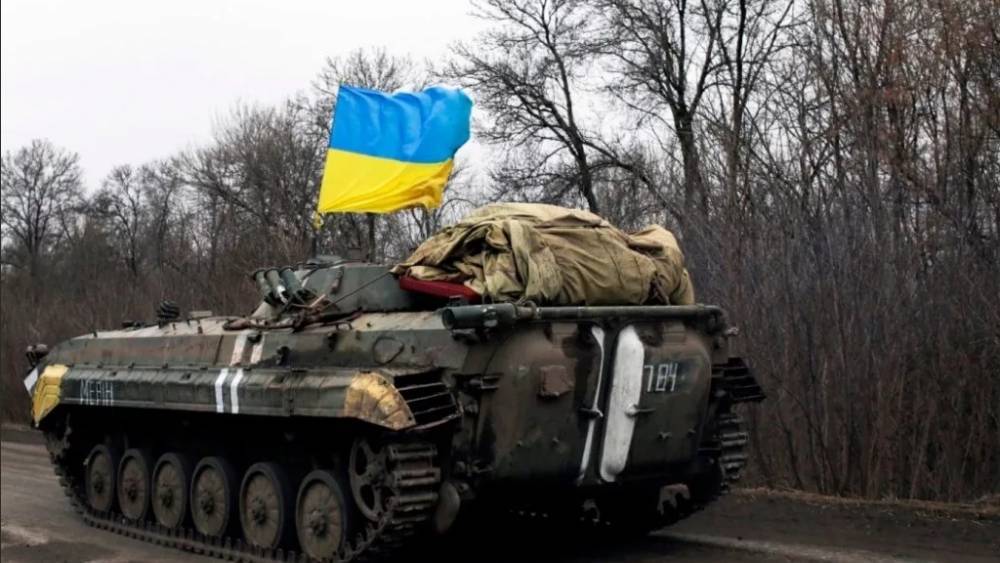 Украинские силовики проведут учения вблизи линии соприкосновения на Донбассе