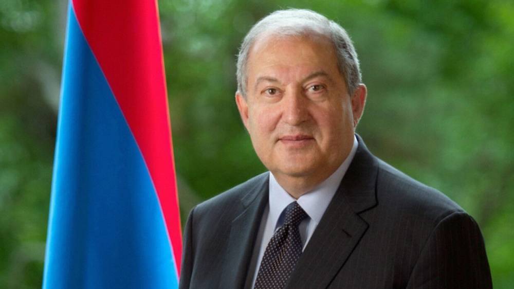 Президент Армении Армен Саркисян сел за стол переговоров с оппозицией