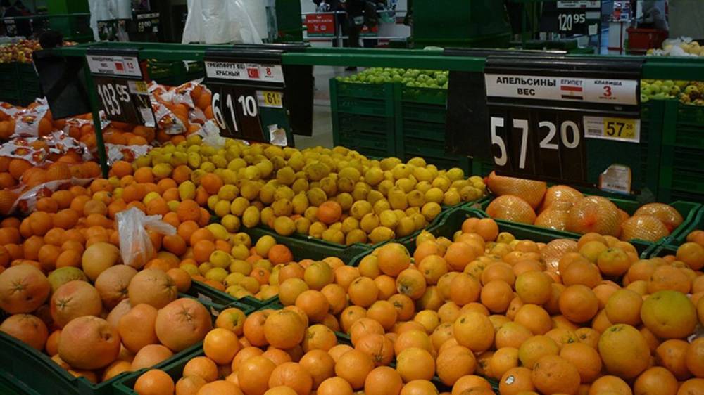 Москвичи посетили рынок в Крыму и "обалдели от цен"
